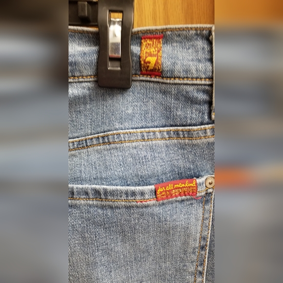 Two pairs of mens jeans. One true religion & One 7 for all man kind. - Picture 4 of 10